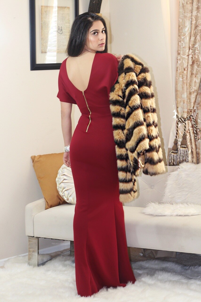 Off-the-shoulder long maxi dress in dark red, open back V cut, fitted mermaid