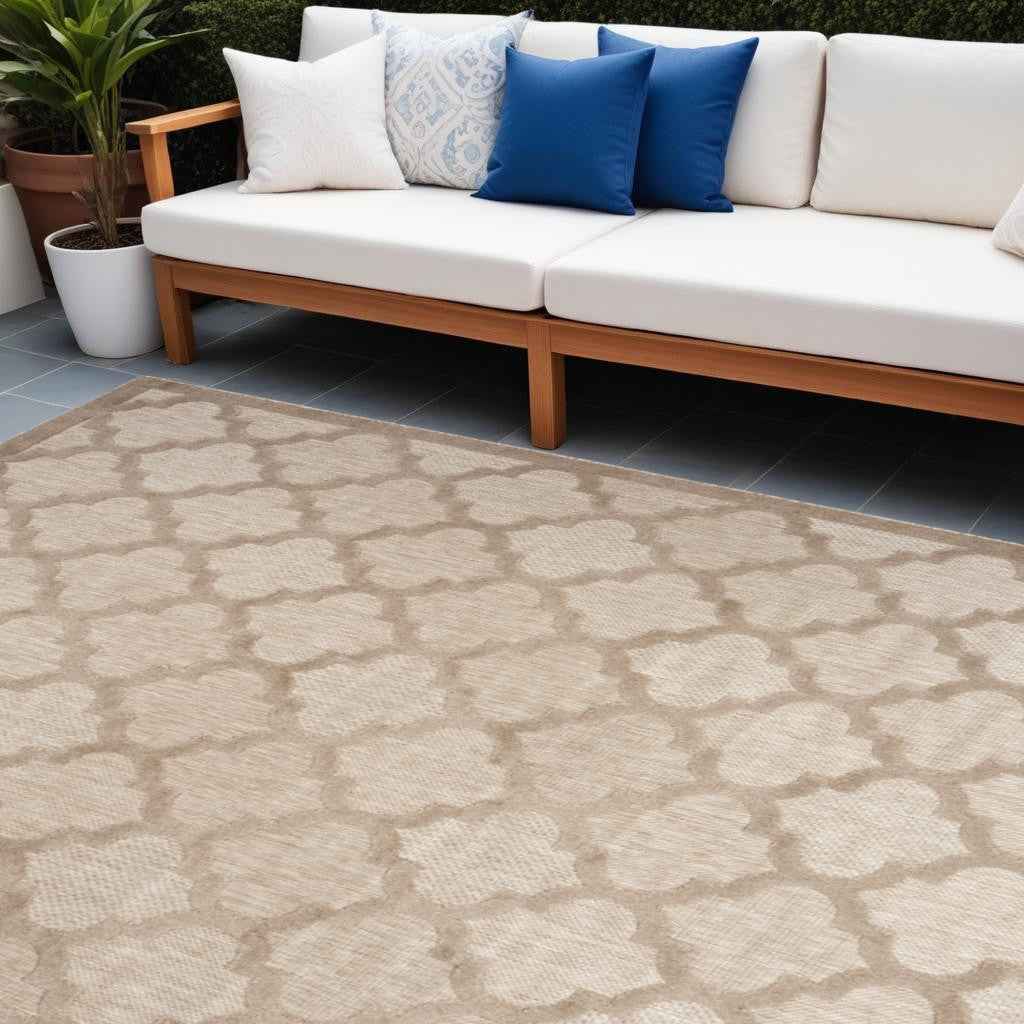 7' X 10' Beige Indoor Outdoor Area Rug