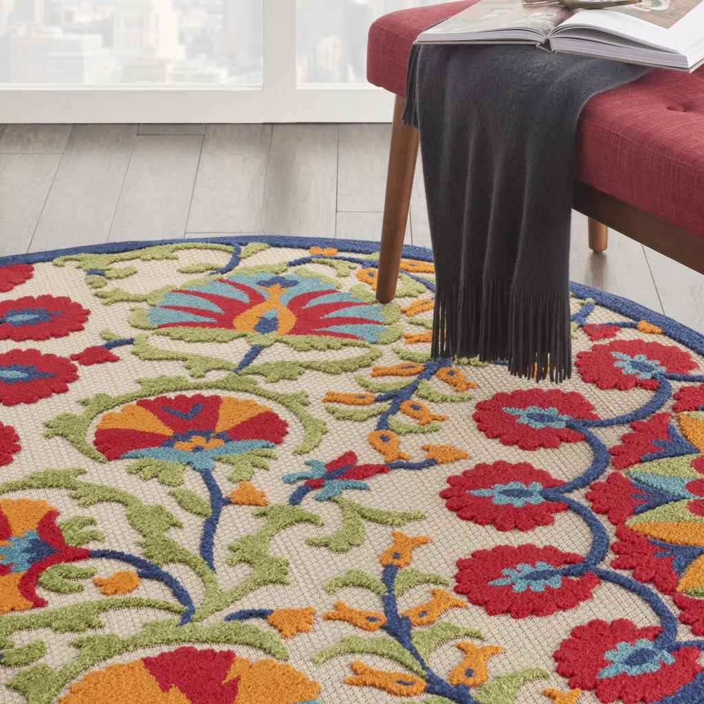 5' Round Red And Ivory Round Floral Indoor Outdoor Area Rug