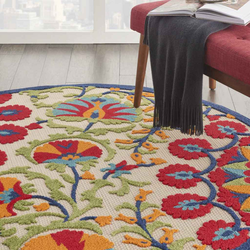 5' Round Red And Ivory Round Floral Indoor Outdoor Area Rug