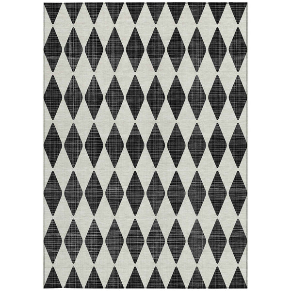 8' X 10' Black Geometric Washable Indoor Outdoor Area Rug