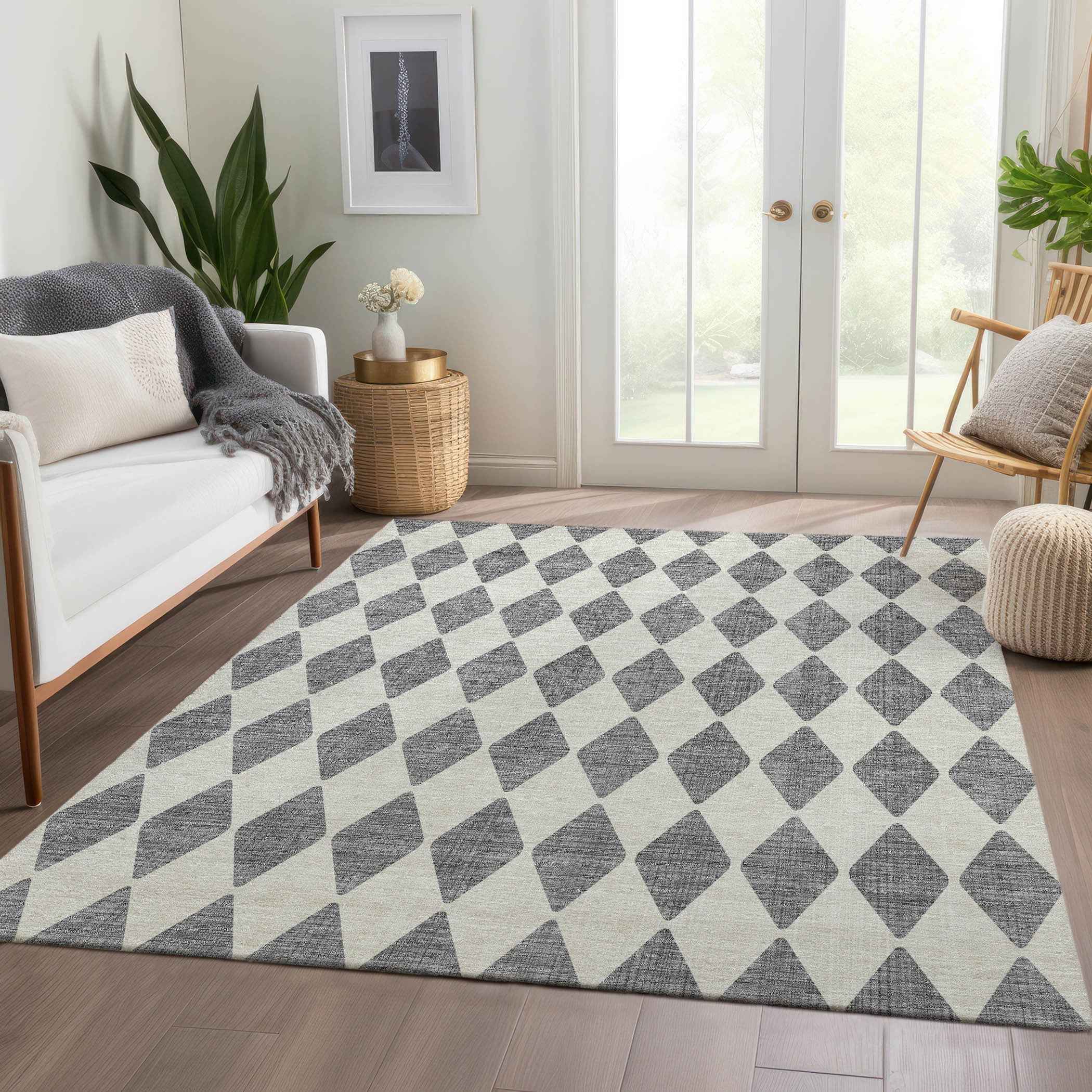 8' X 10' Gray And Ivory Geometric Washable Indoor Outdoor Area Rug