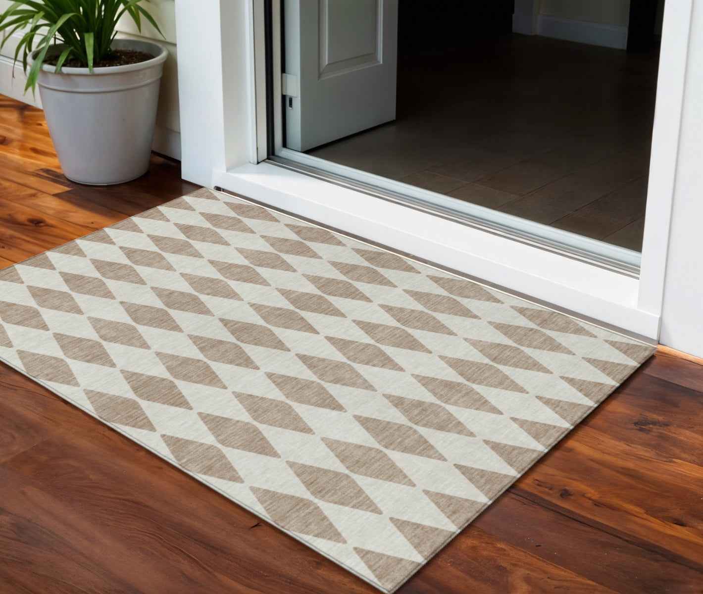 3' X 5' Taupe And Ivory Geometric Washable Indoor Outdoor Area Rug