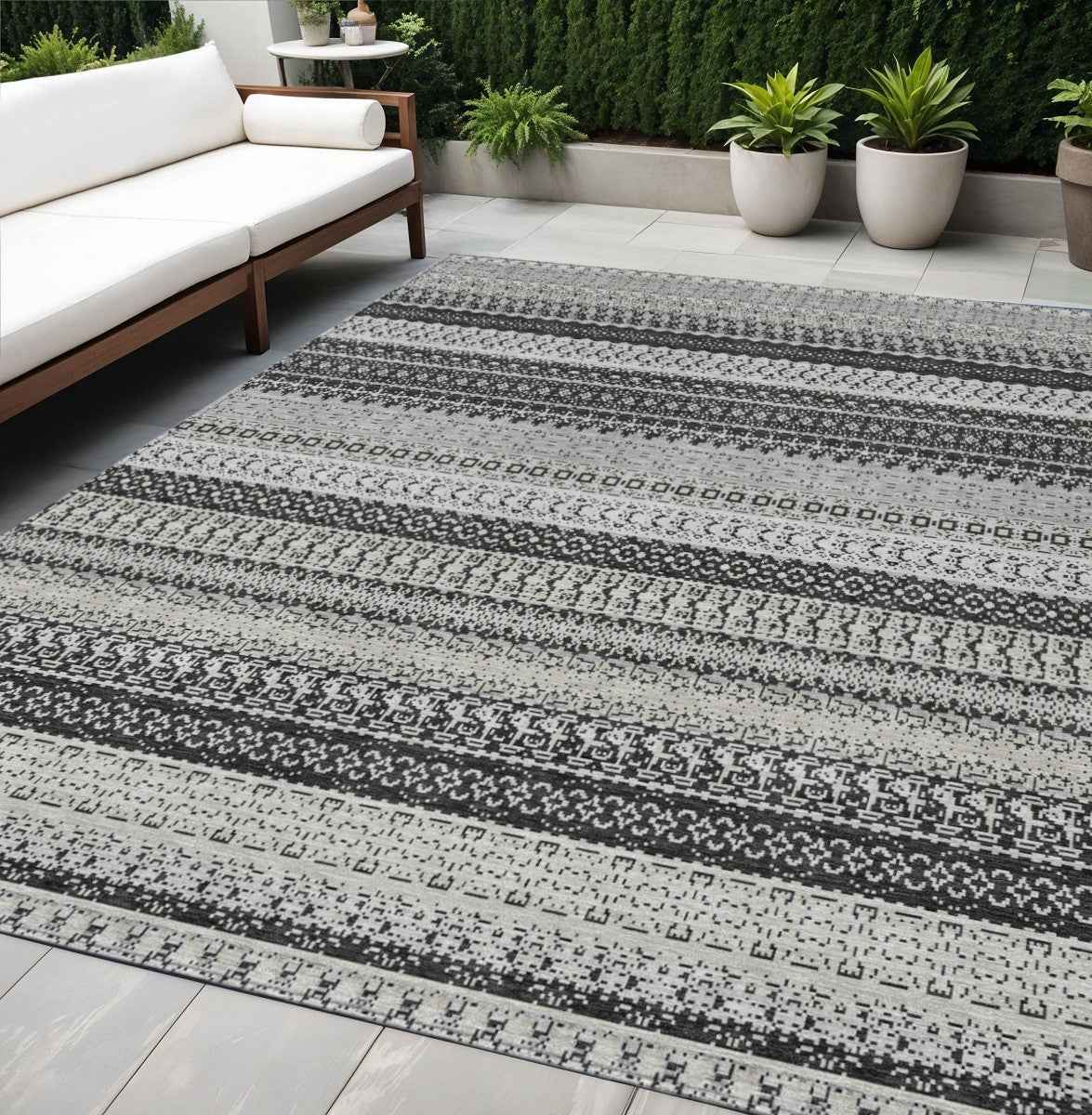 5' X 8' Black Striped Washable Indoor Outdoor Area Rug