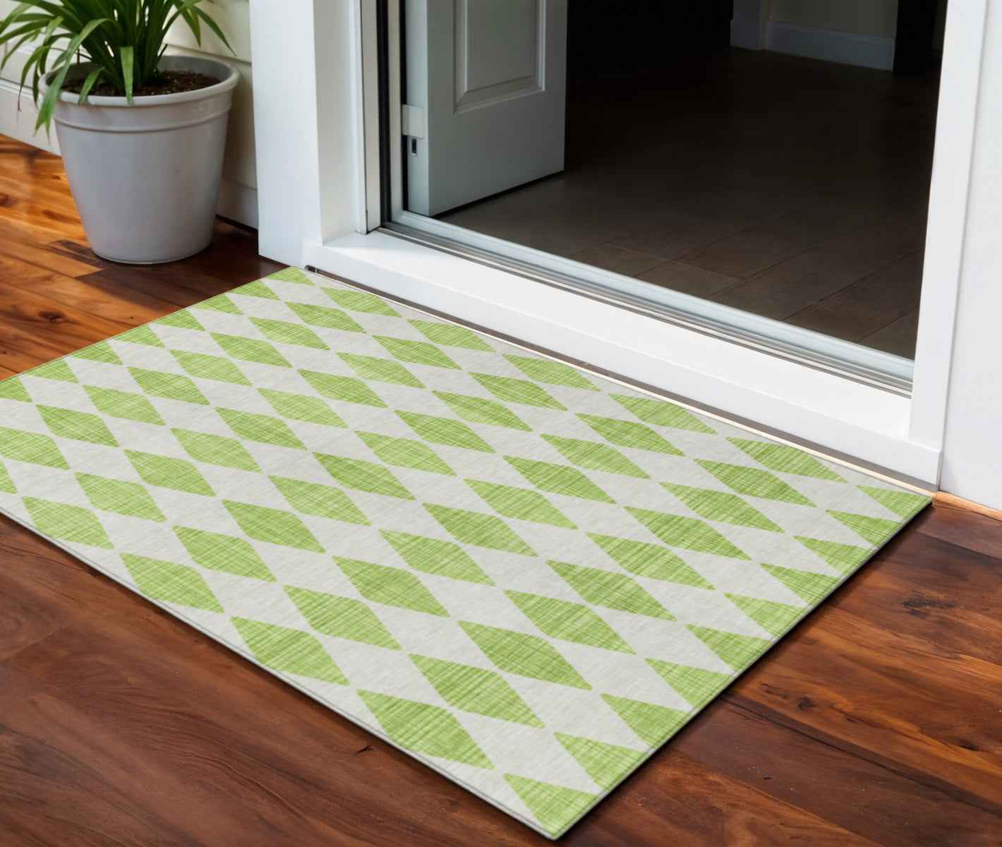 3' X 5' Lime Green And Ivory Geometric Washable Indoor Outdoor Area Rug