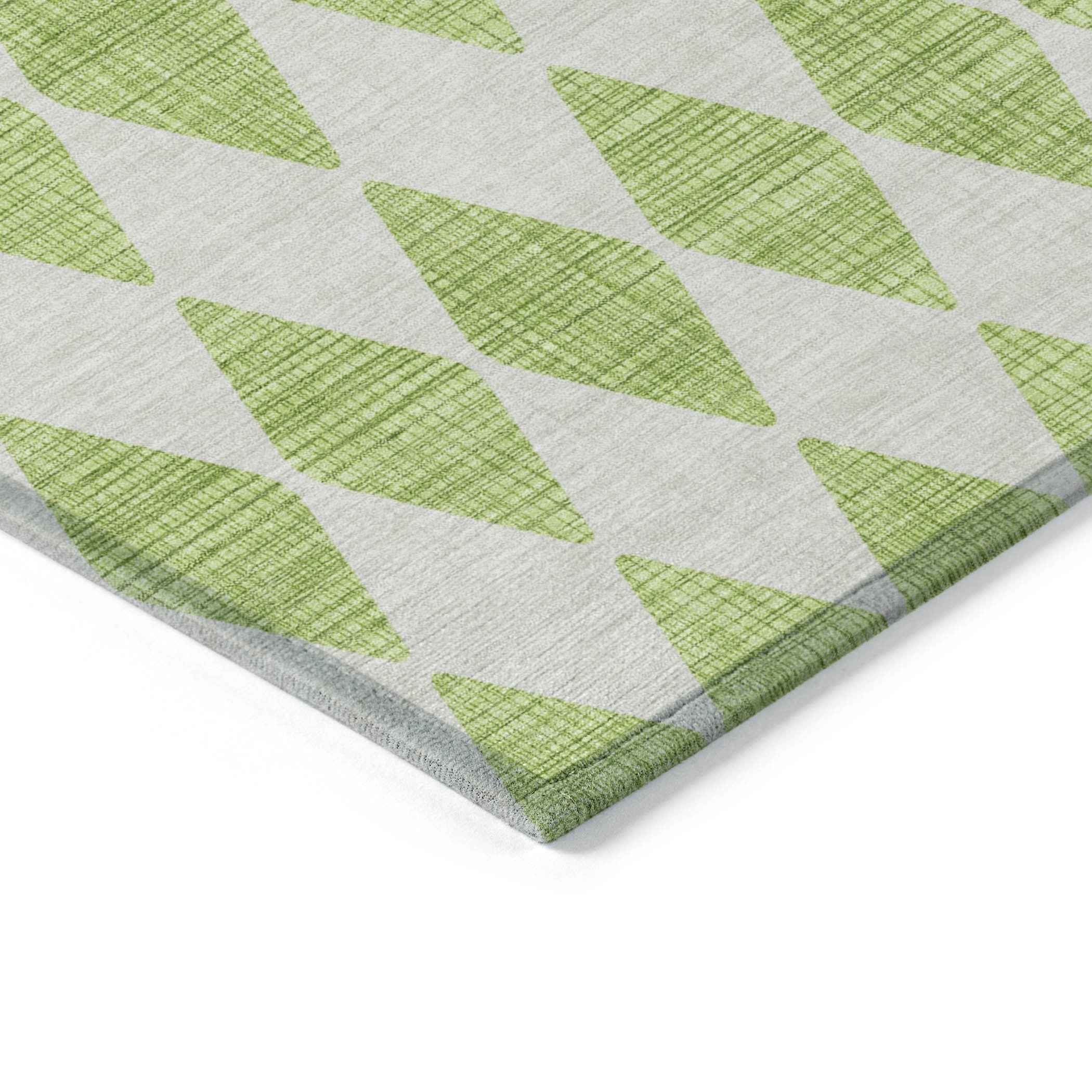 3' X 5' Lime Green And Ivory Geometric Washable Indoor Outdoor Area Rug