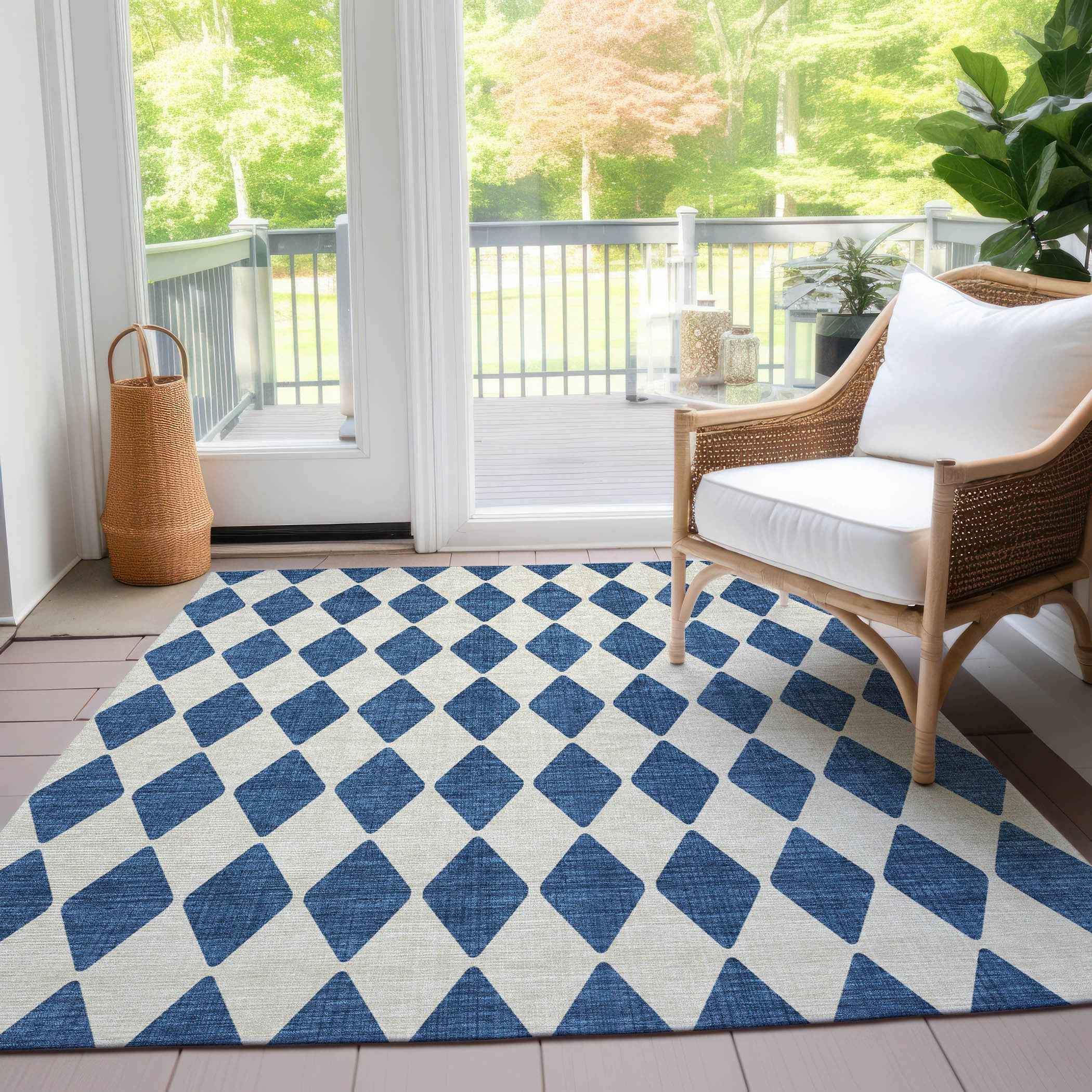 3' X 5' Navy Blue And Ivory Geometric Washable Indoor Outdoor Area Rug
