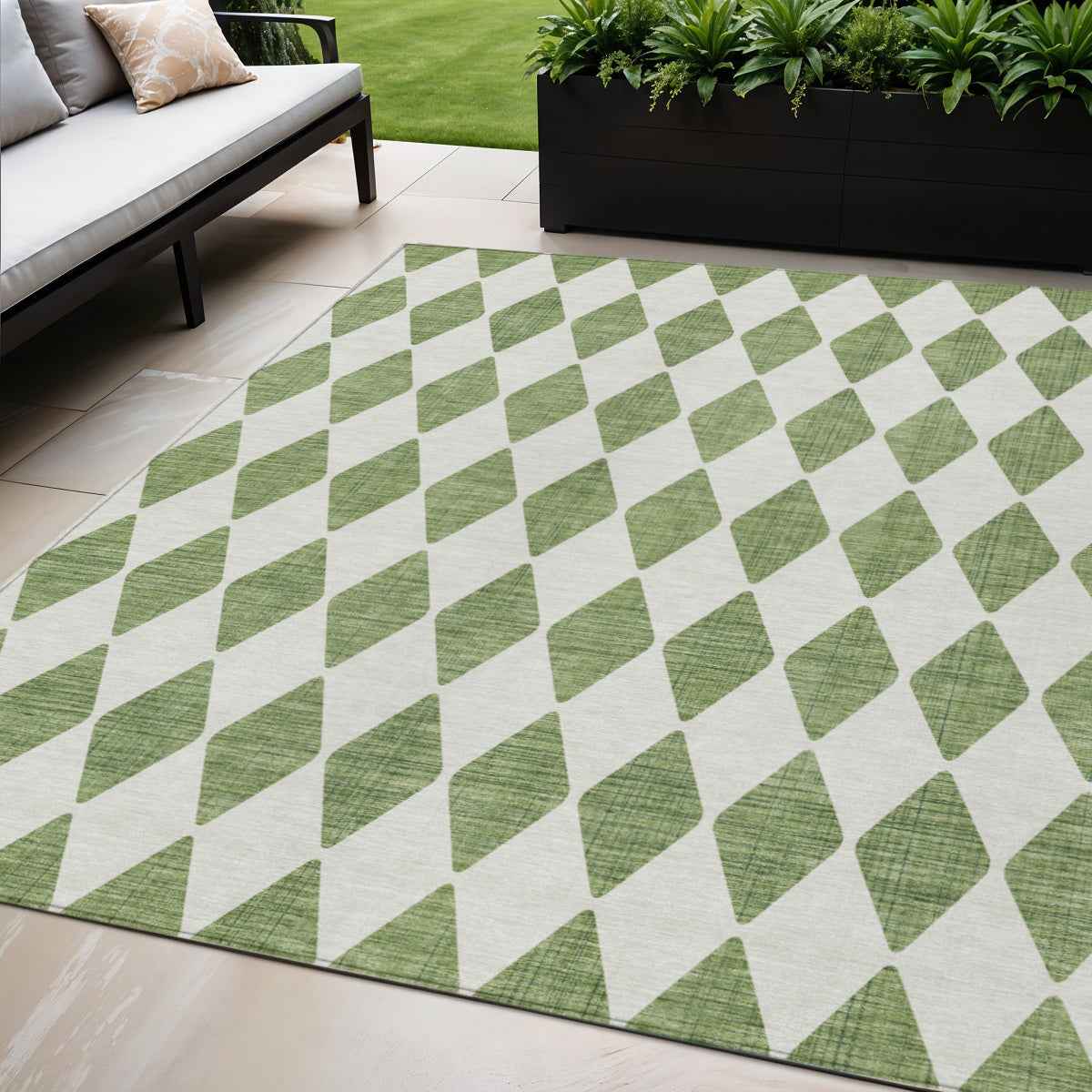 5' X 8' Green And Ivory Geometric Washable Indoor Outdoor Area Rug