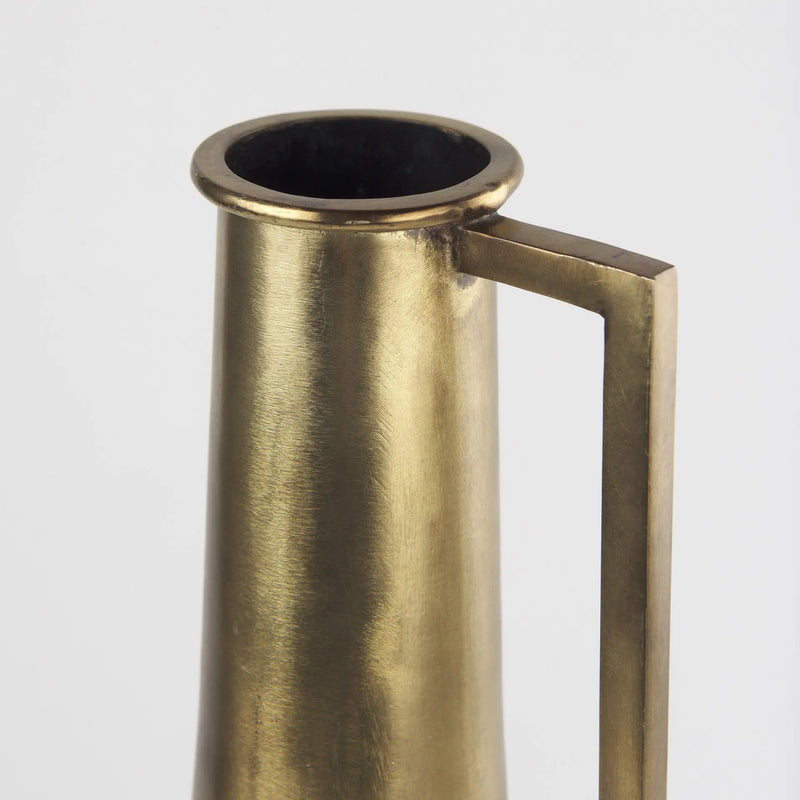 18" Gold Metal Table Vase Homeroots Home Decor