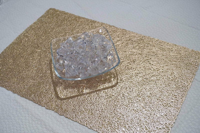18" Set of Four Gold Vinyl Placemats Homeroots Kitchen & Dining