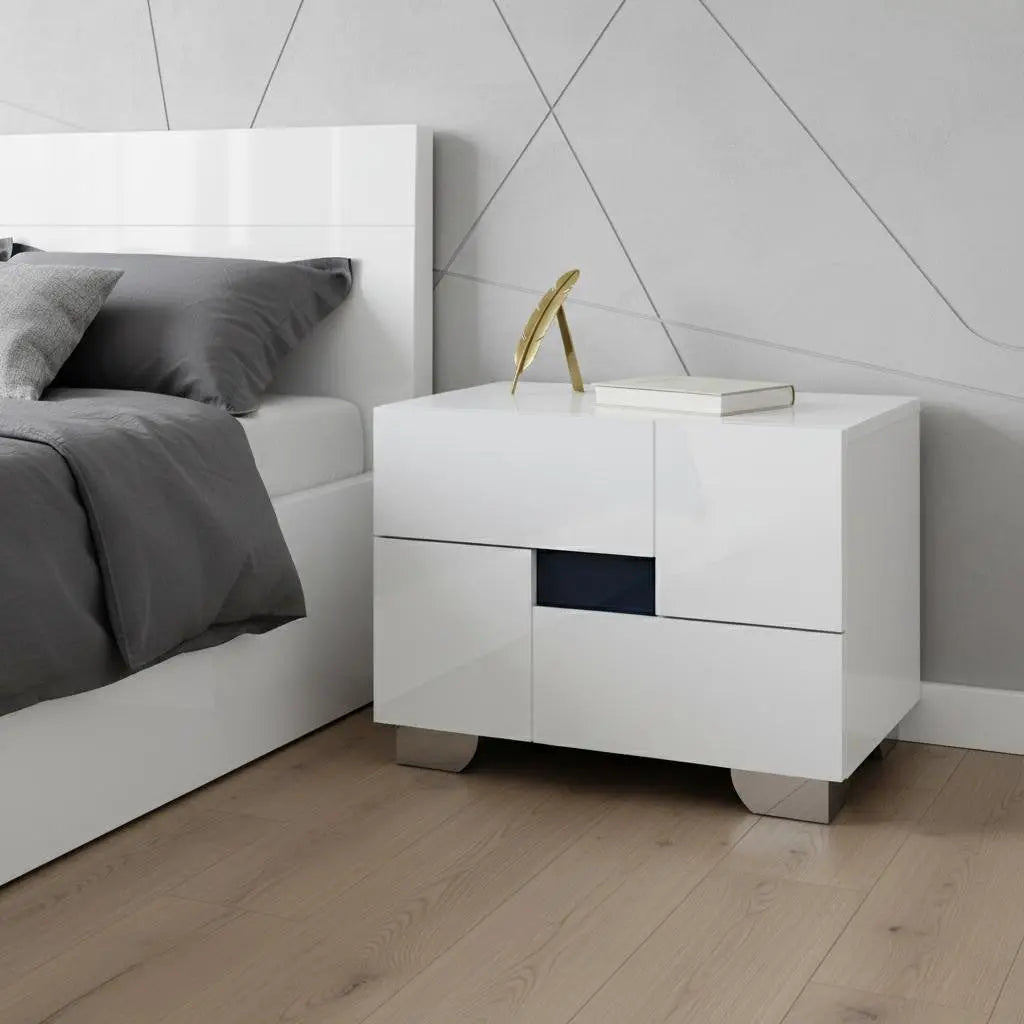 18" White Solid and Manufactured Wood And Mirrored Glass Two Drawer Nightstand Homeroots Bed & Bath