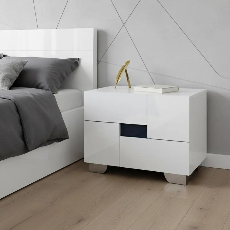 18" White Solid and Manufactured Wood And Mirrored Glass Two Drawer Nightstand Homeroots Bed & Bath