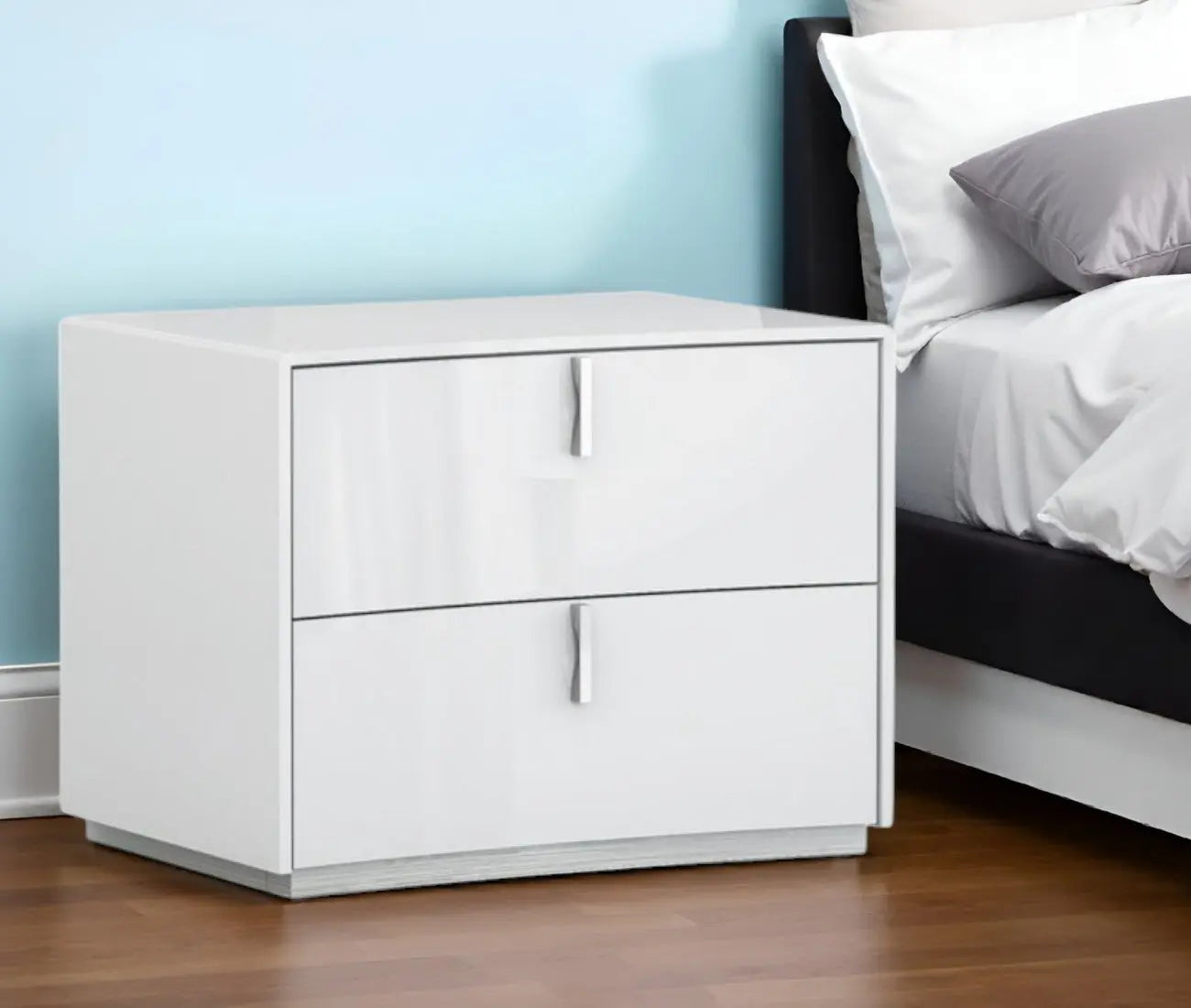 18" White Two Drawers Manufactured Wood Nightstand Homeroots Bed & Bath
