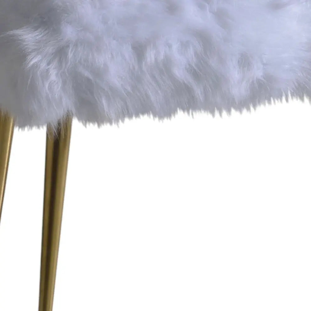 18" White and Gold Upholstered Faux Fur Bench Homeroots Living Room