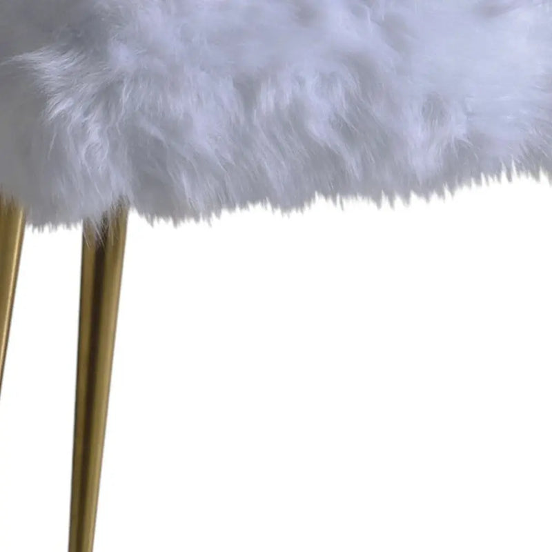 18" White and Gold Upholstered Faux Fur Bench Homeroots Living Room