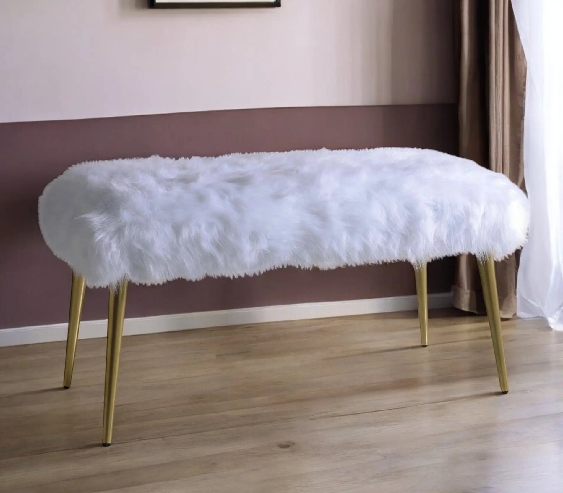 18" White and Gold Upholstered Faux Fur Bench Homeroots Living Room