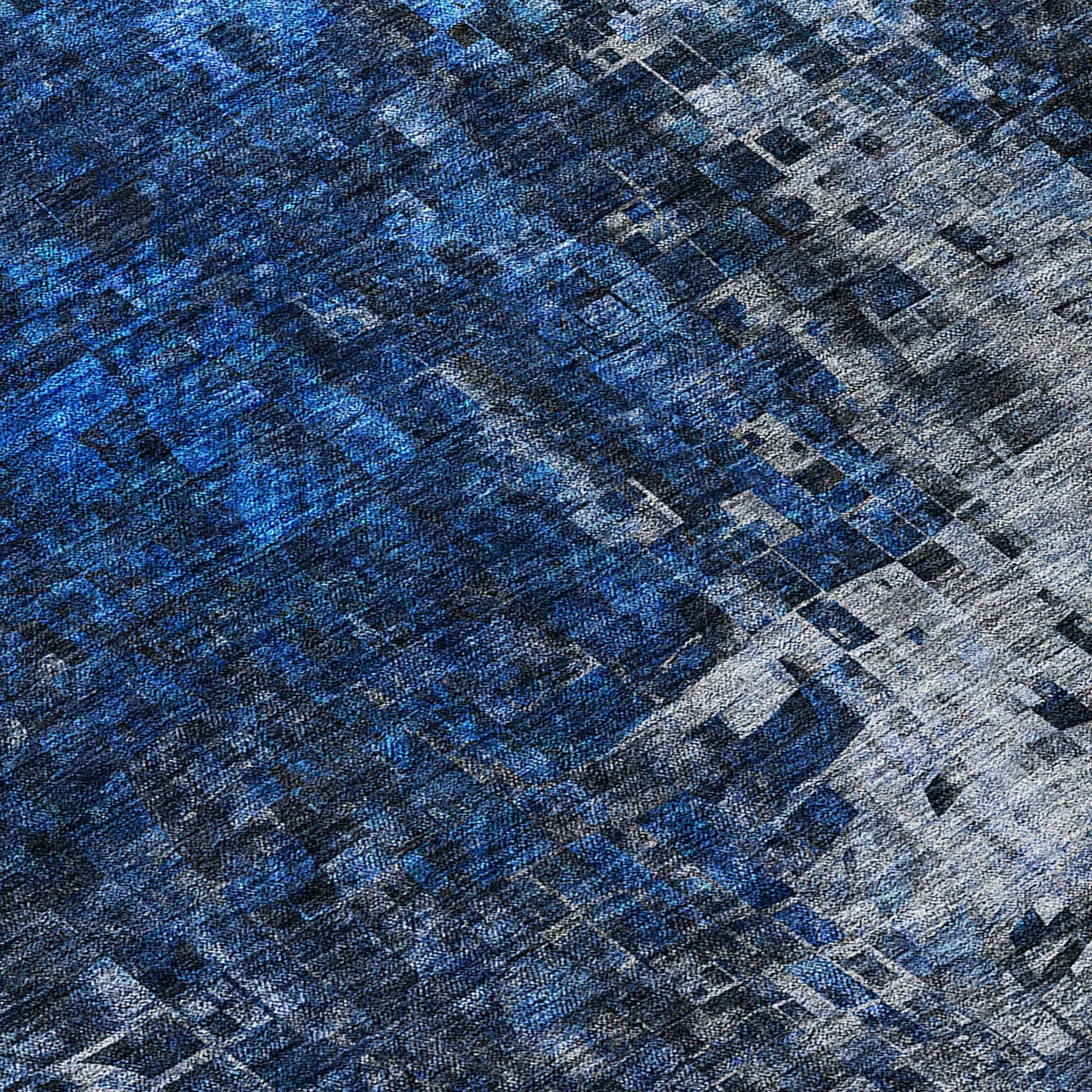 8' Navy Blue And Denim Blue Round Abstract Washable Indoor Outdoor Area Rug