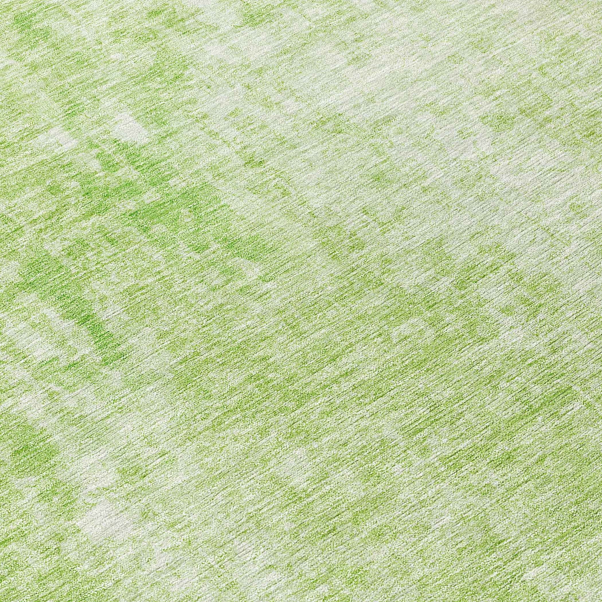 8' Green And Ivory Round Abstract Washable Indoor Outdoor Area Rug