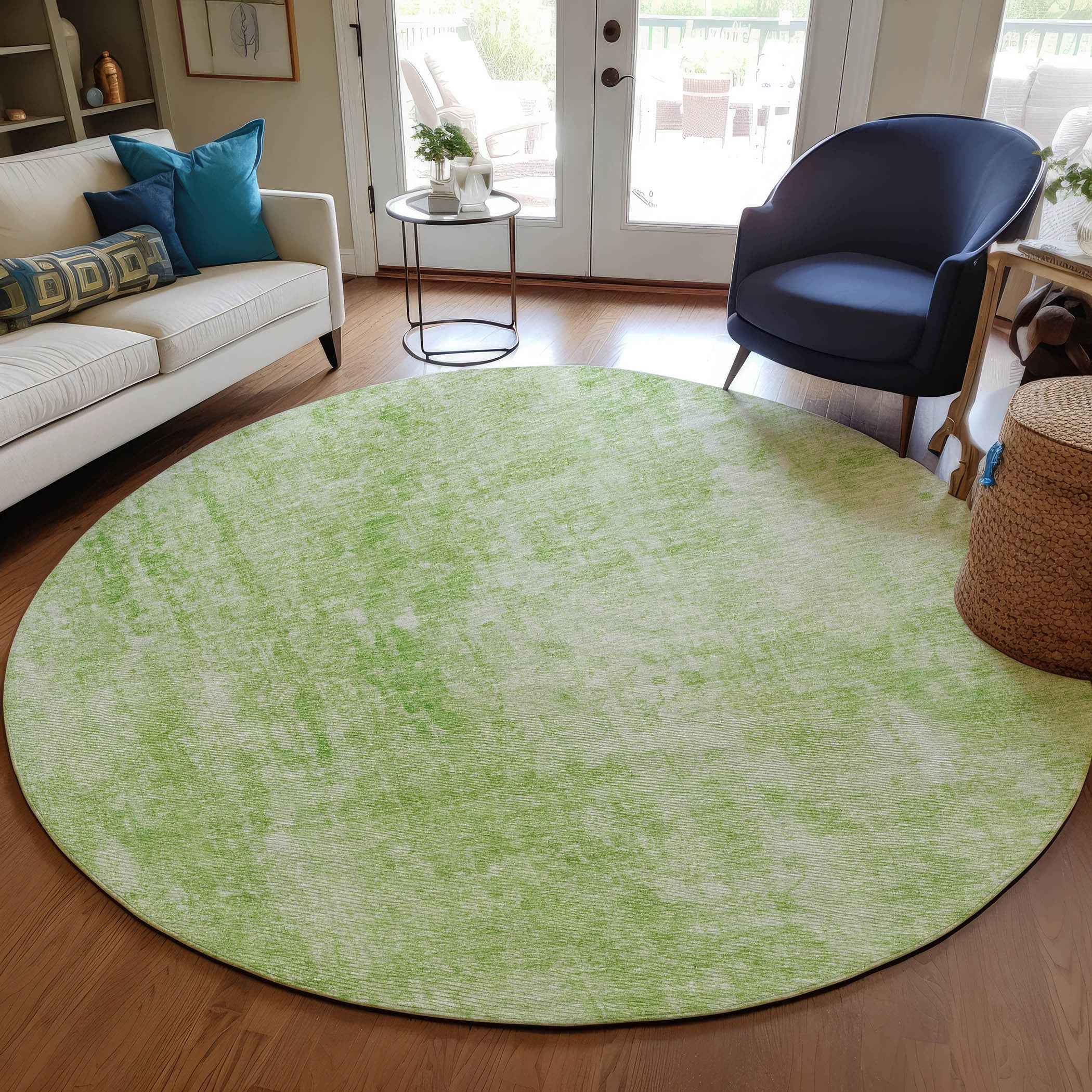 8' Green And Ivory Round Abstract Washable Indoor Outdoor Area Rug