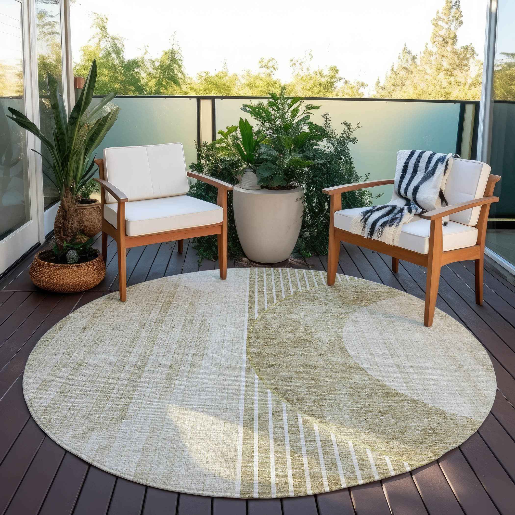 8' Taupe Beige And Tan Round Geometric Washable Indoor Outdoor Area Rug