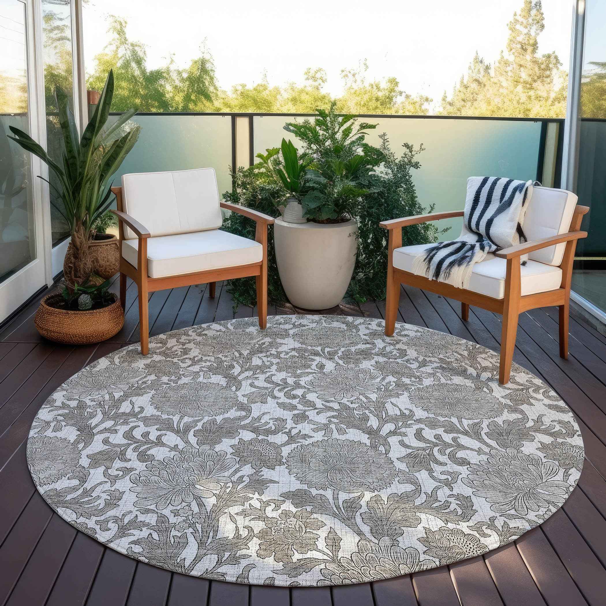 8' Ivory And Gray Round Floral Washable Indoor Outdoor Area Rug