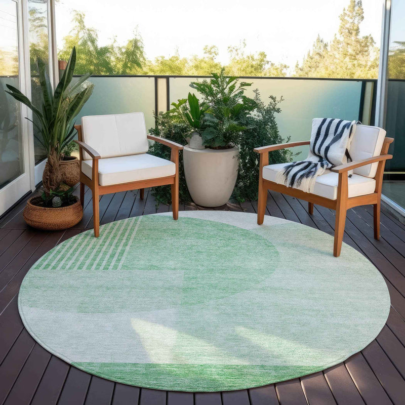 8' Green And Mint Green Round Geometric Washable Indoor Outdoor Area Rug