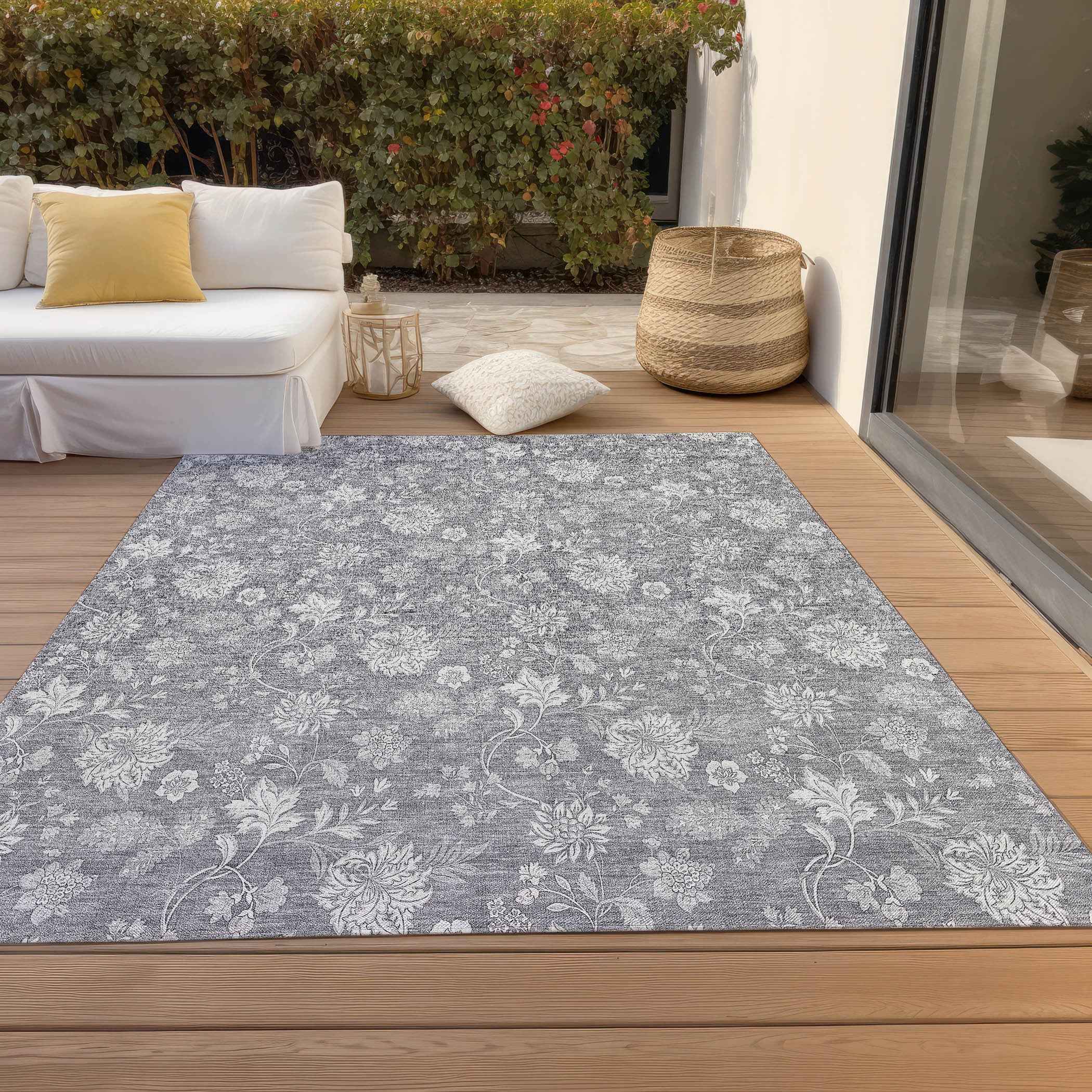 8' X 10' Gray Silver And Ivory Floral Washable Indoor Outdoor Area Rug
