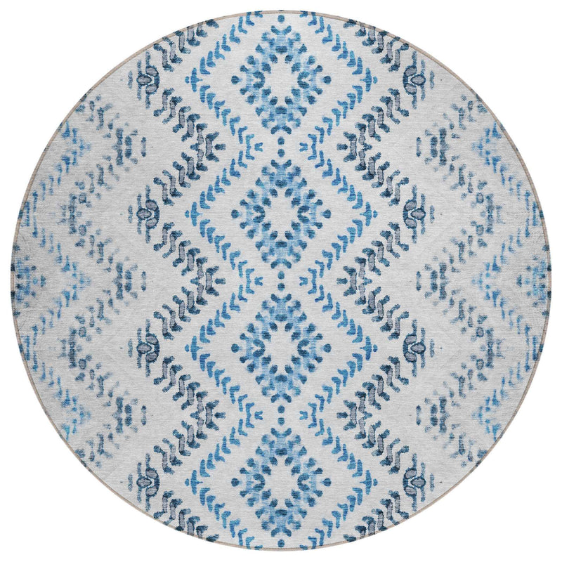 8' Navy Blue And Denim Blue Round Geometric Washable Indoor Outdoor Area Rug