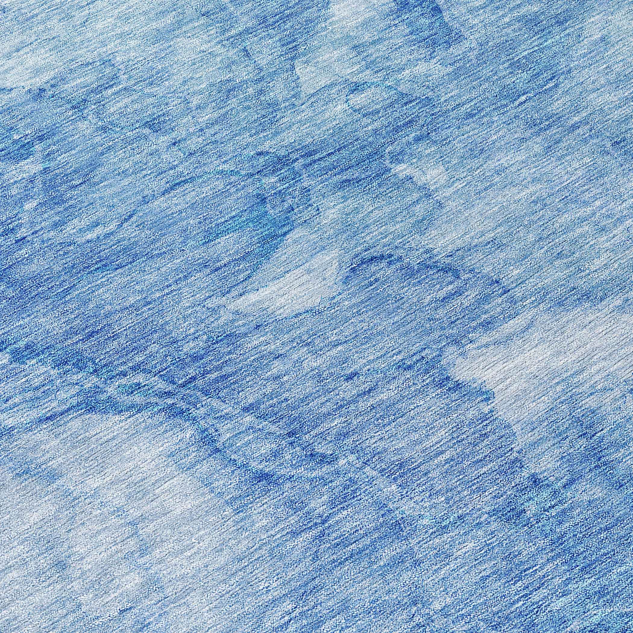 8' Denim Blue And Sky Blue Round Nautical Washable Indoor Outdoor Area Rug