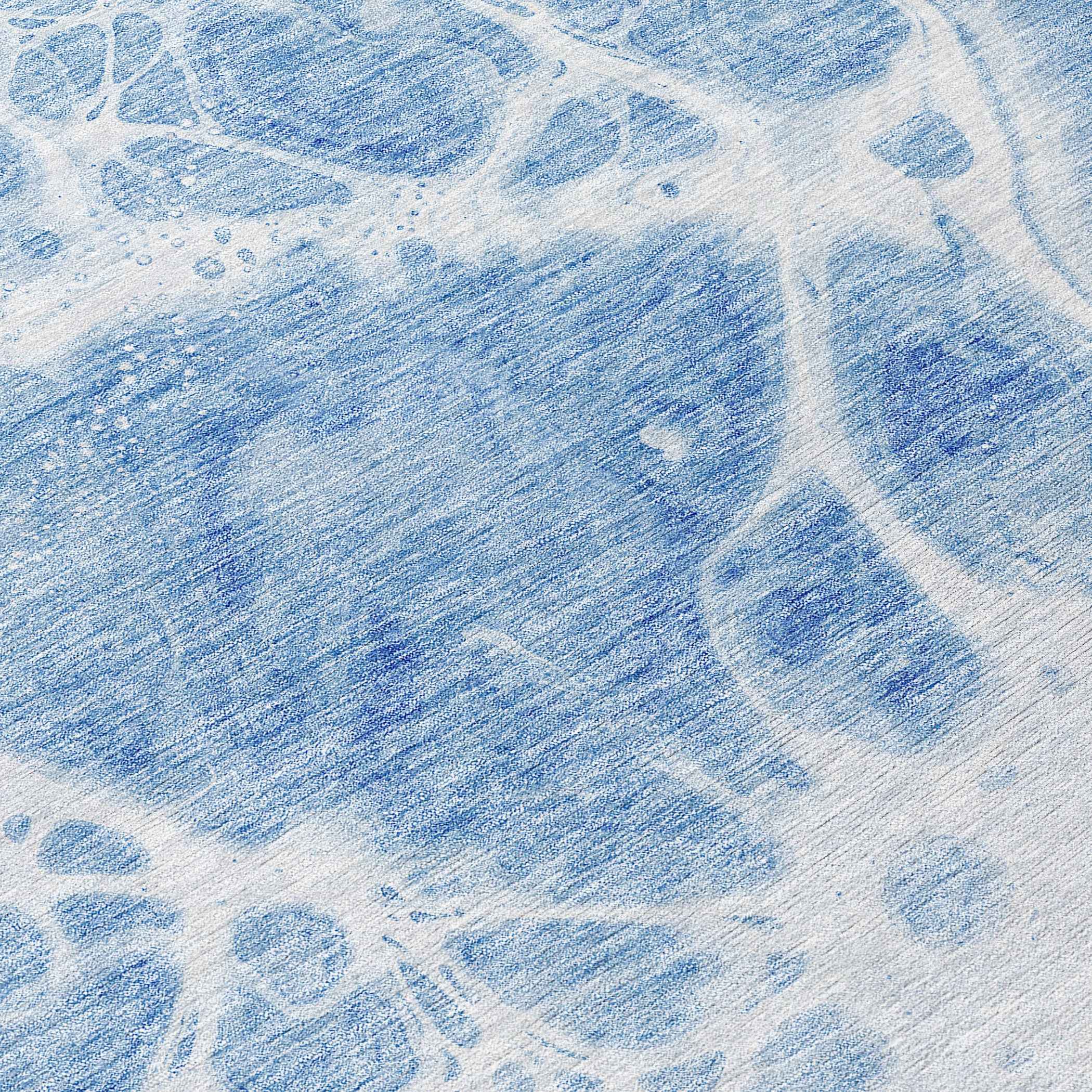 8' Sky Blue And Denim Blue Round Nautical Washable Indoor Outdoor Area Rug