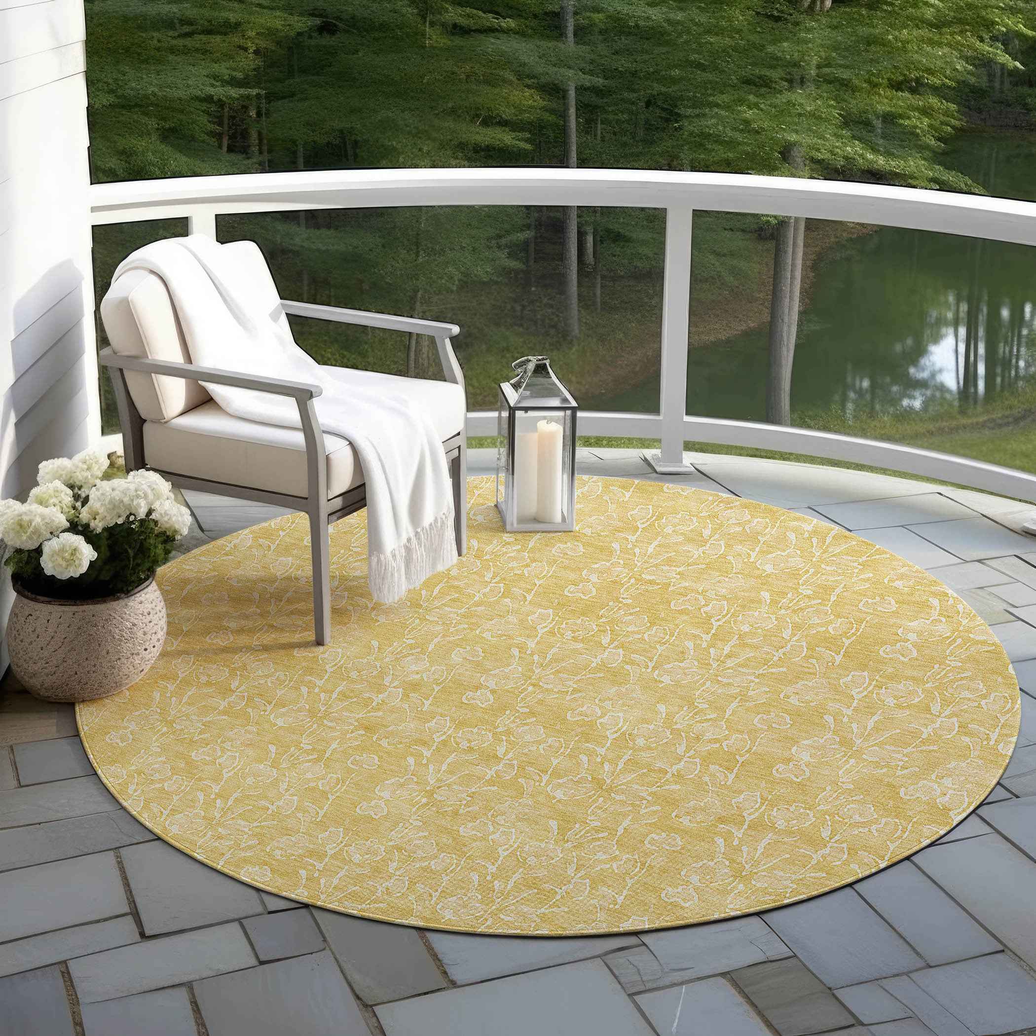 8' Gold And Ivory Round Floral Washable Indoor Outdoor Area Rug