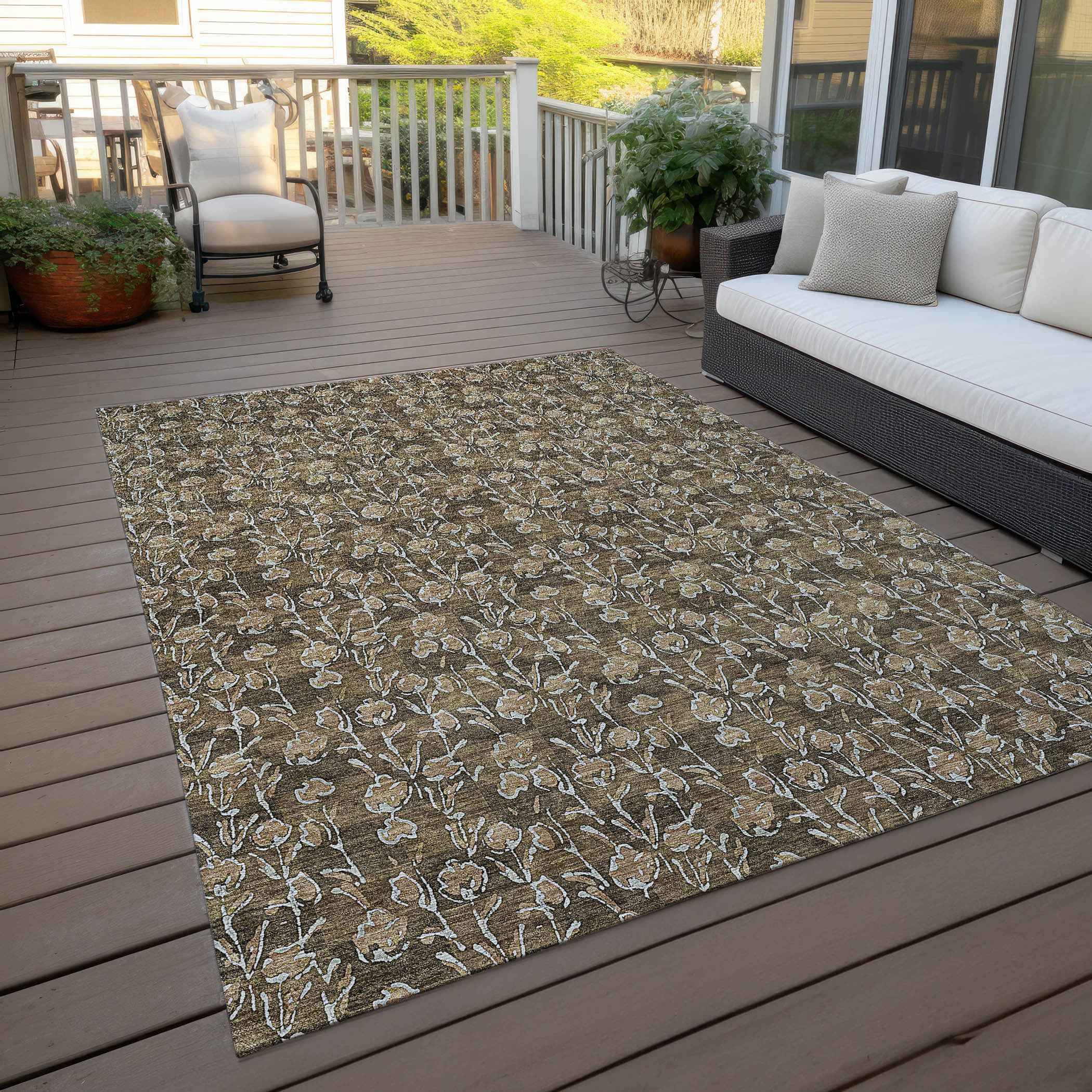 8' X 10' Brown And Ivory Floral Washable Indoor Outdoor Area Rug