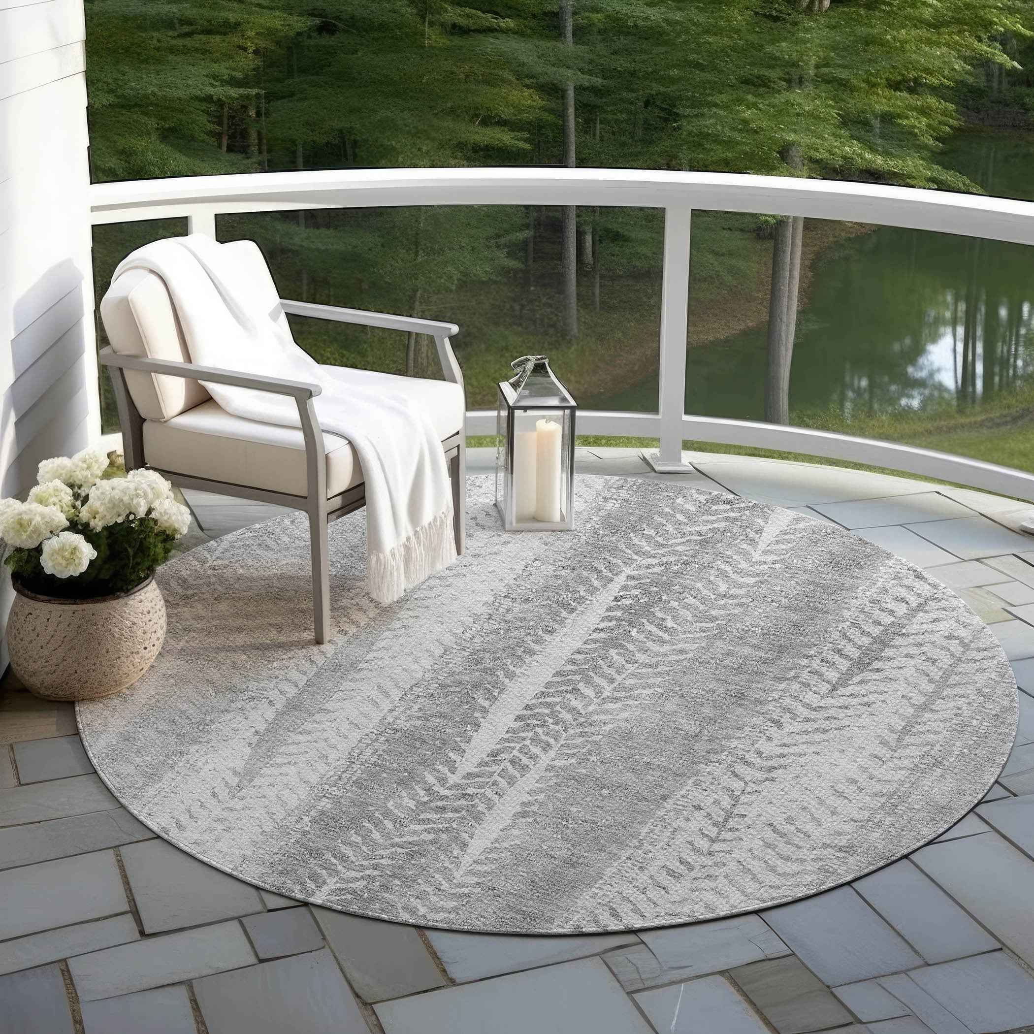 8' Silver Gray And Graphite Round Botanical Leaves Washable Indoor Outdoor Area Rug