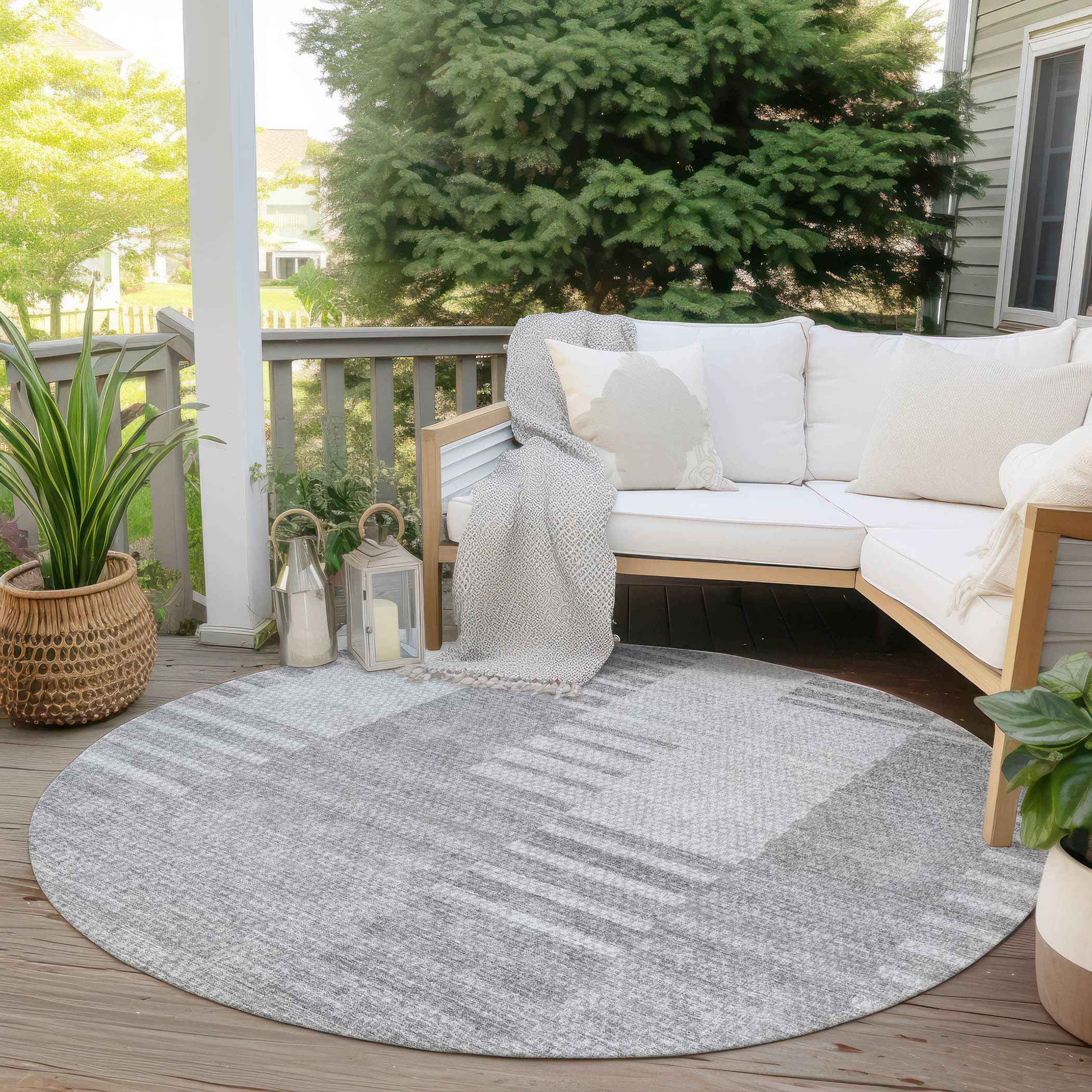 8' Silver Gray And Ivory Round Striped Washable Indoor Outdoor Area Rug