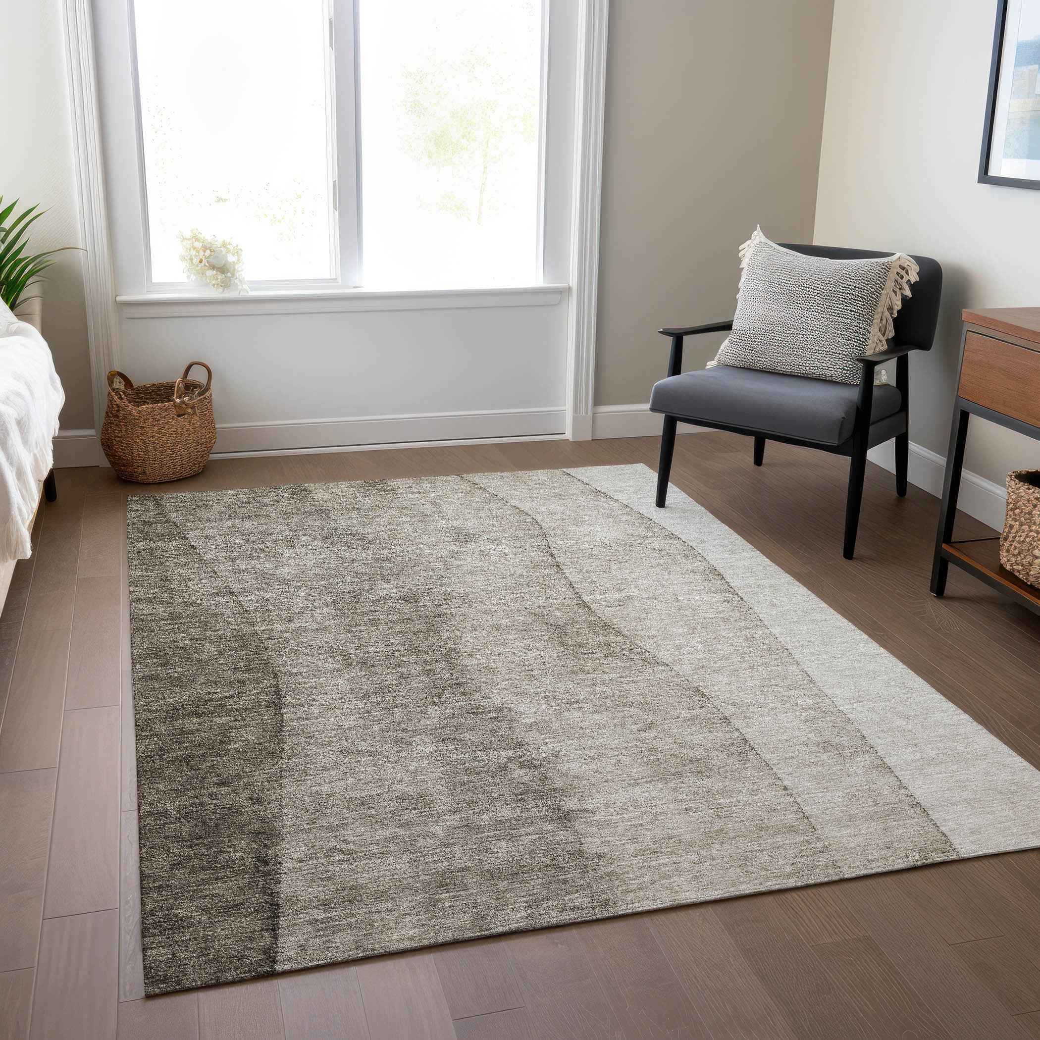 5' X 8' Taupe Brown And Ivory Ombre Washable Indoor Outdoor Area Rug