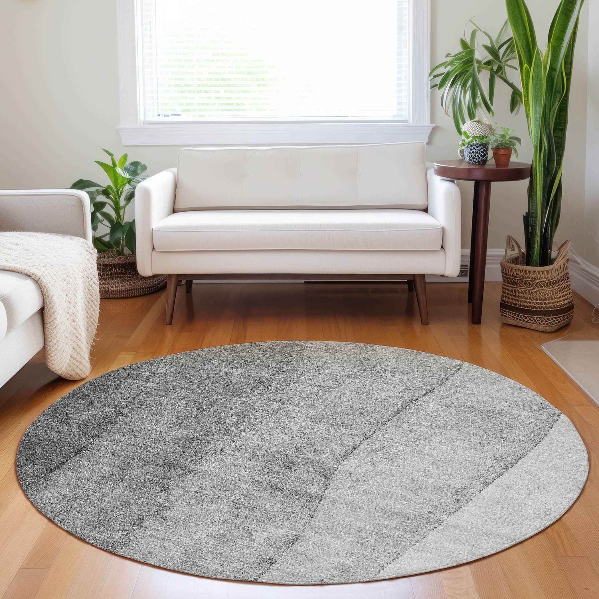 8' Gray Silver And Charcoal Round Ombre Washable Indoor Outdoor Area Rug