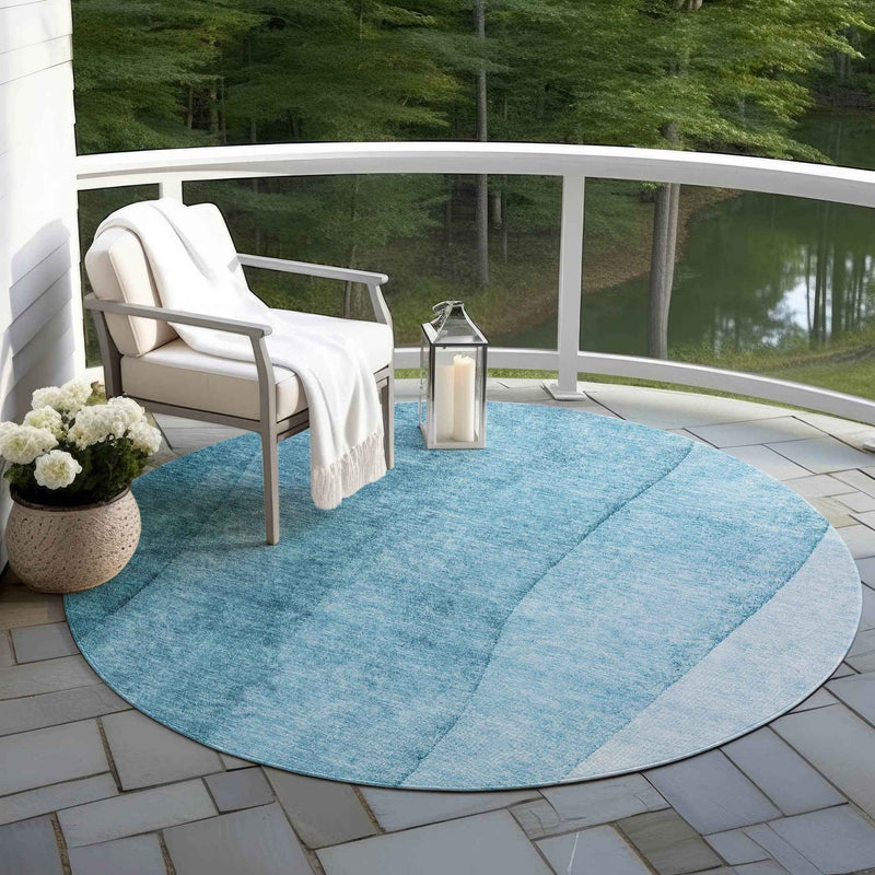 8' Teal Blue Aqua And Blue Round Ombre Washable Indoor Outdoor Area Rug