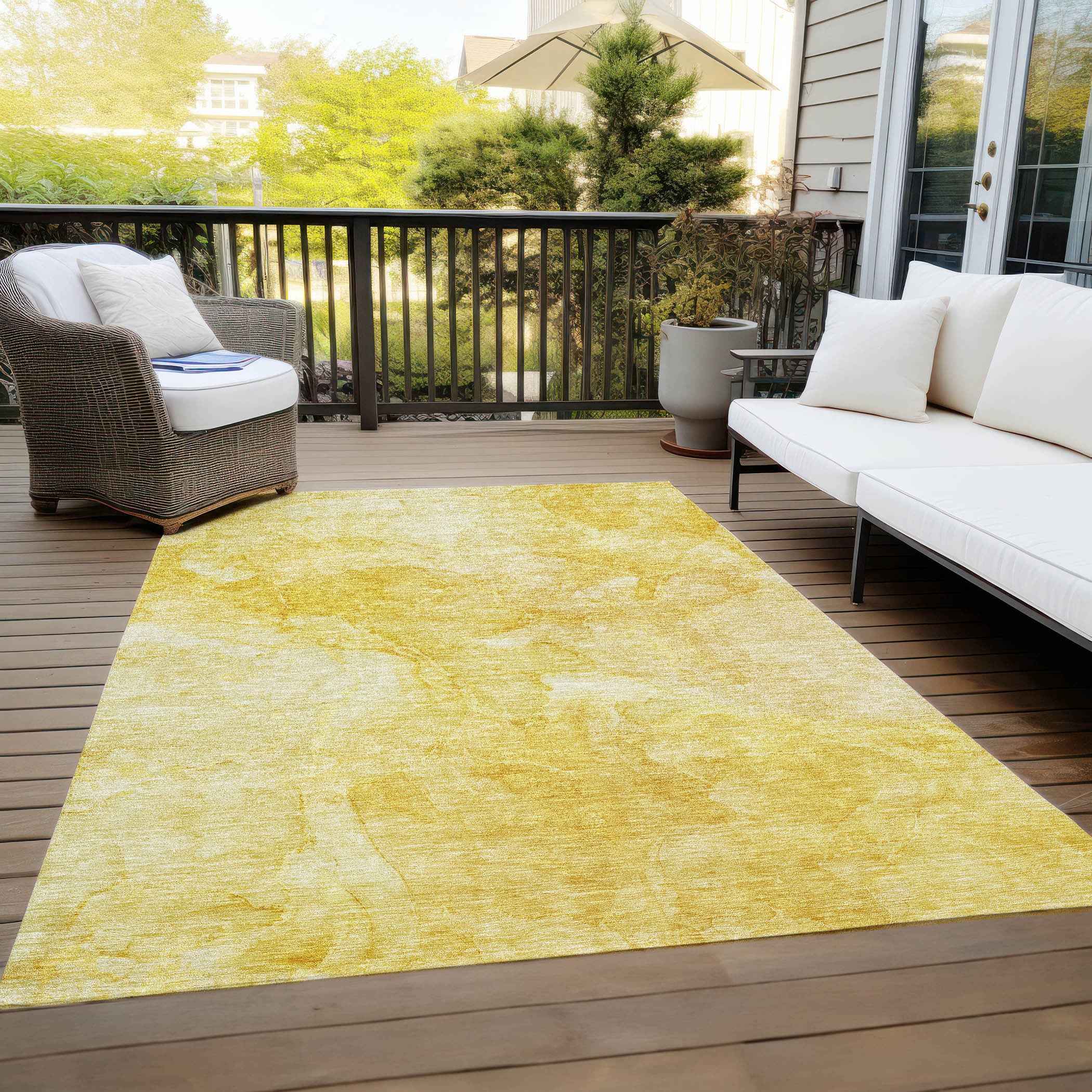 8' X 10' Gold And Yellow Nautical Washable Indoor Outdoor Area Rug