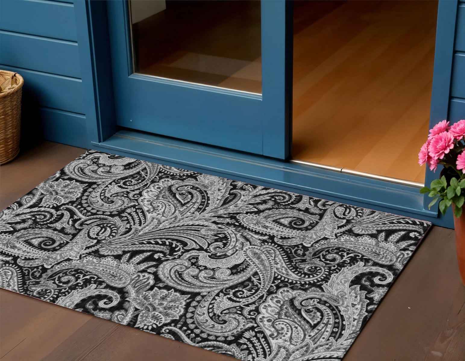 3' X 5' Black Gray And White Paisley Washable Indoor Outdoor Area Rug