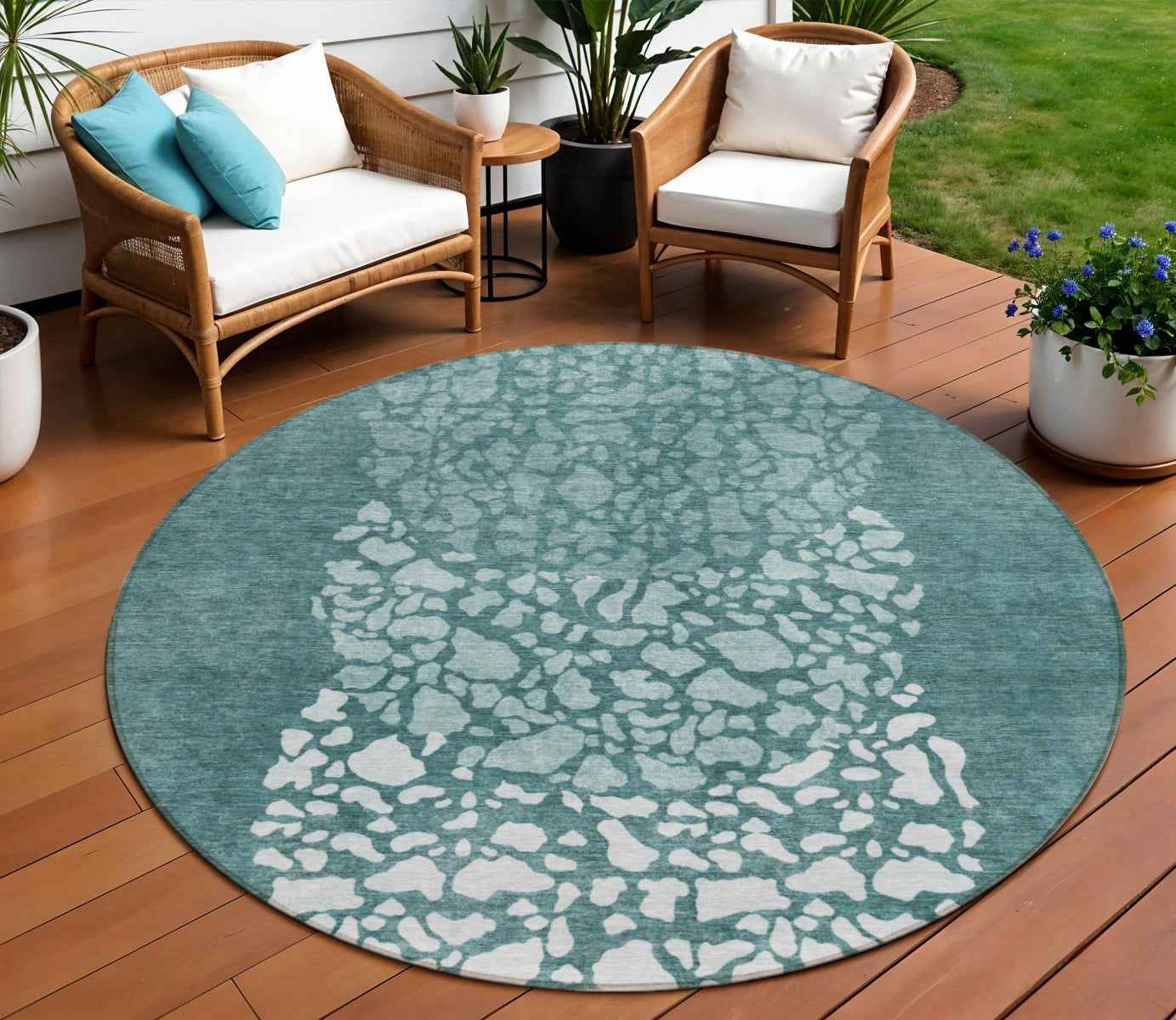 8' Dark Green Aqua And Ivory Round Abstract Washable Indoor Outdoor Area Rug