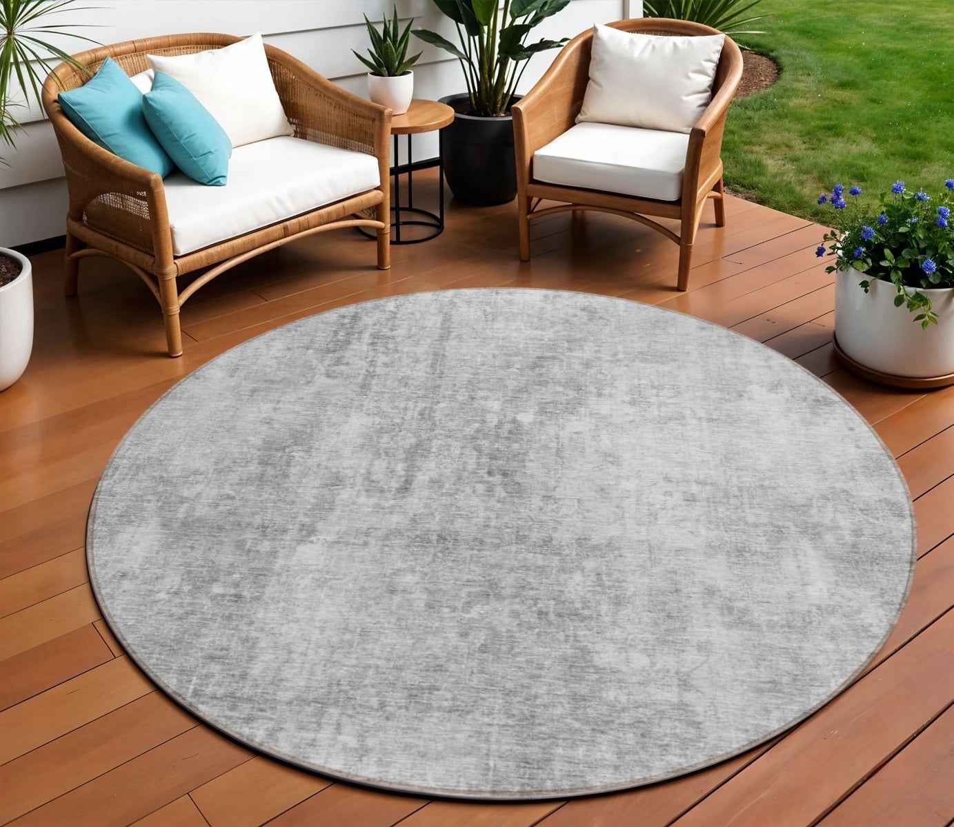 8' Gray Silver And Charcoal Round Abstract Washable Indoor Outdoor Area Rug