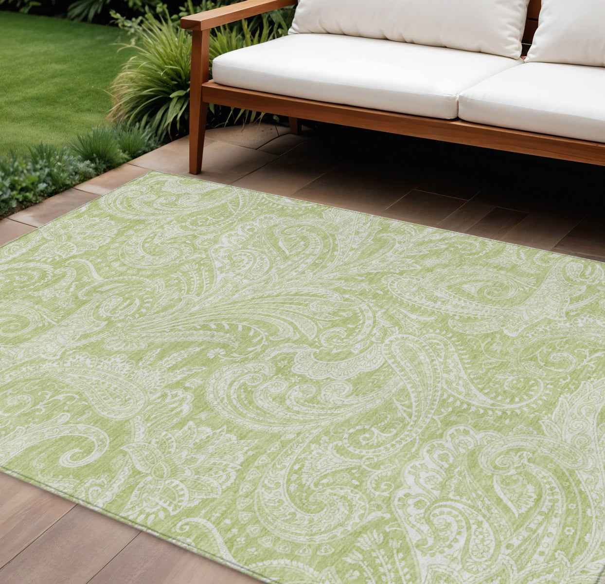 9' X 12' Green And Ivory Paisley Washable Indoor Outdoor Area Rug