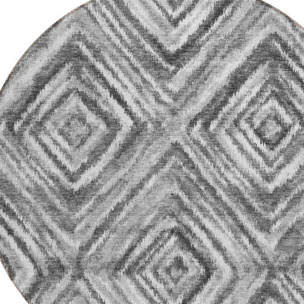 8' Gray Silver And Ivory Round Geometric Washable Indoor Outdoor Area Rug