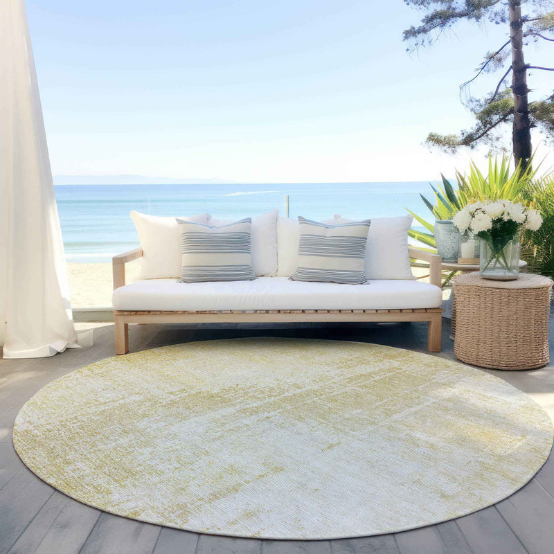 8' Gold Ivory And Beige Round Abstract Washable Indoor Outdoor Area Rug