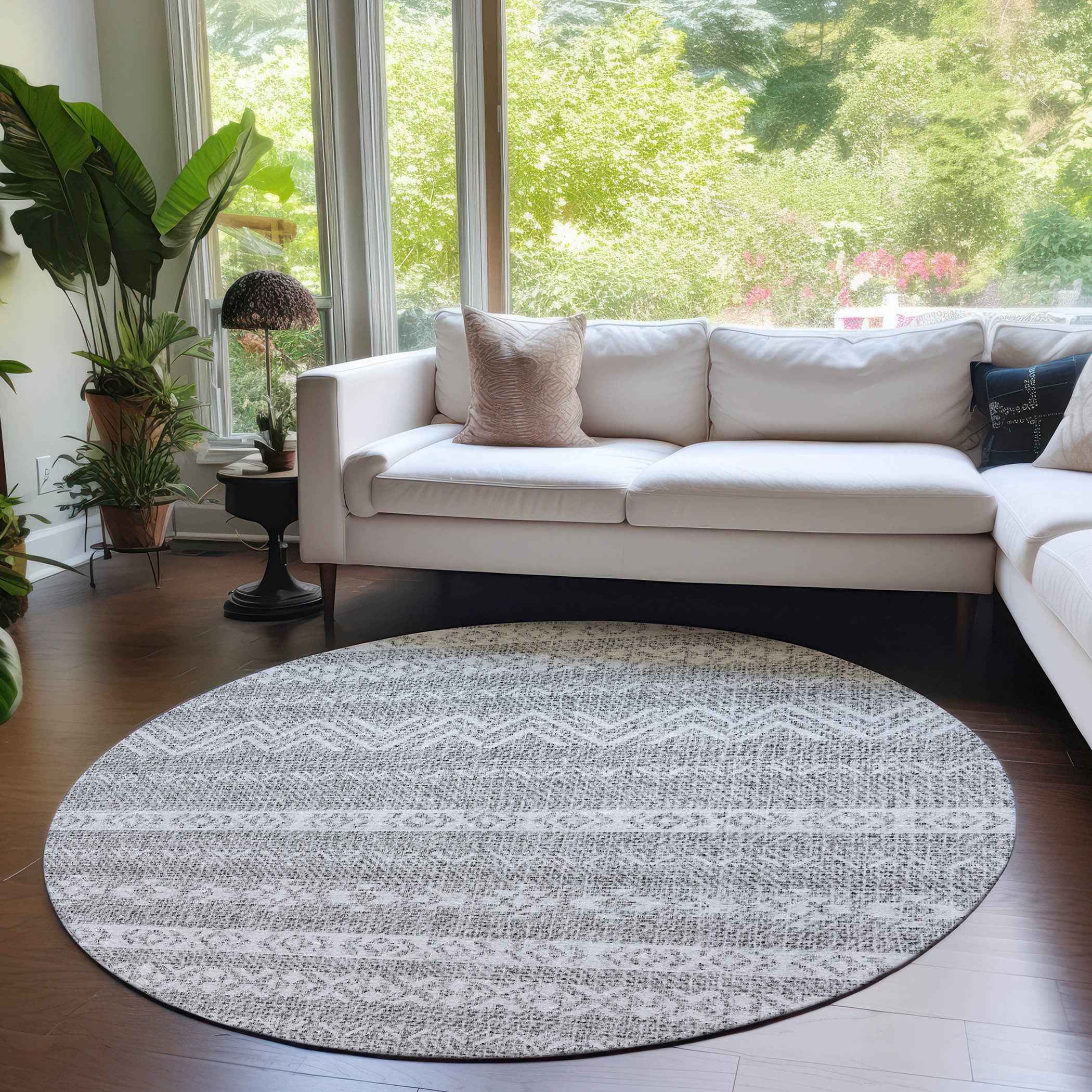 8' Gray And Silver Round Southwestern Washable Indoor Outdoor Area Rug