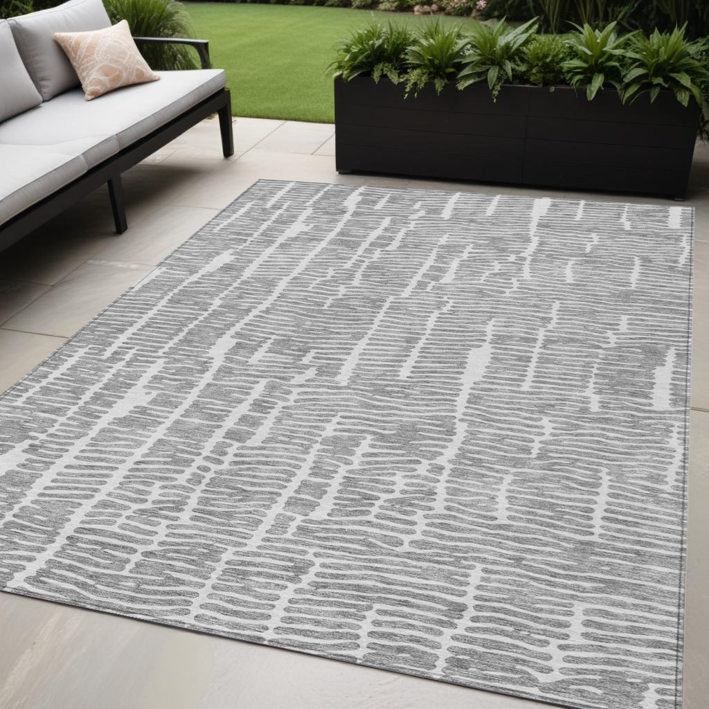 5' X 8' Gray And Ivory Abstract Washable Indoor Outdoor Area Rug