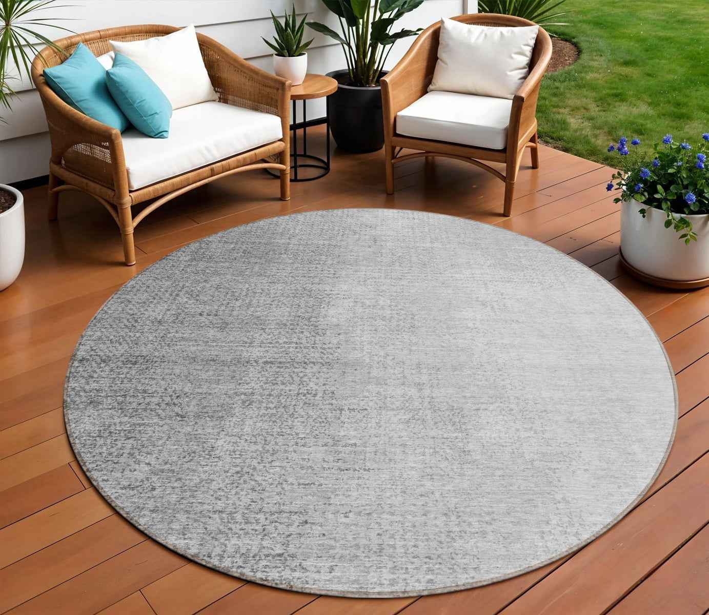 8' Gray And Silver Round Abstract Washable Indoor Outdoor Area Rug