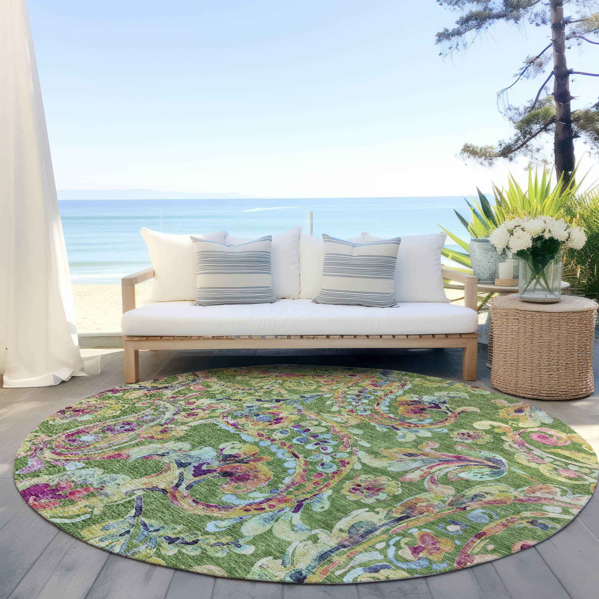 8' Fern Green And Artichoke Green Round Paisley Washable Indoor Outdoor Area Rug
