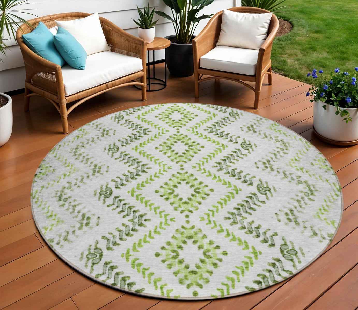 8' Green Ivory And Gray Round Geometric Washable Indoor Outdoor Area Rug