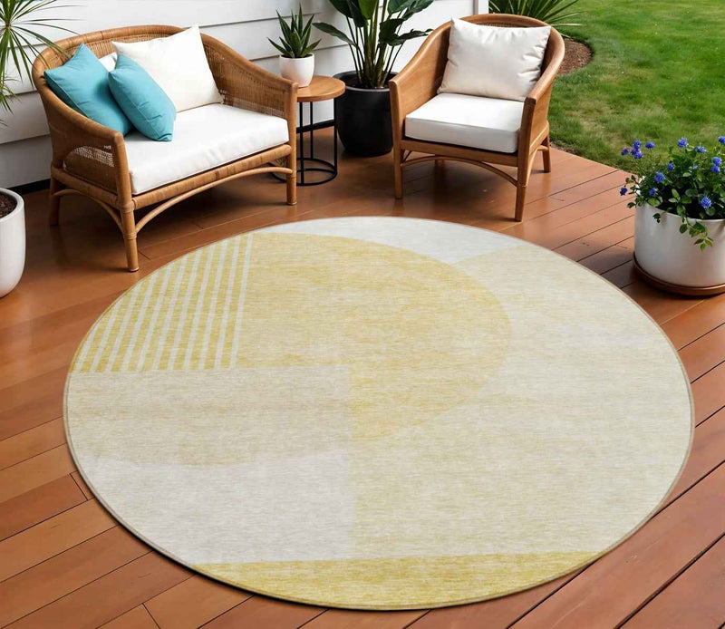 8' Gold Wheat And Ivory Round Geometric Washable Indoor Outdoor Area Rug